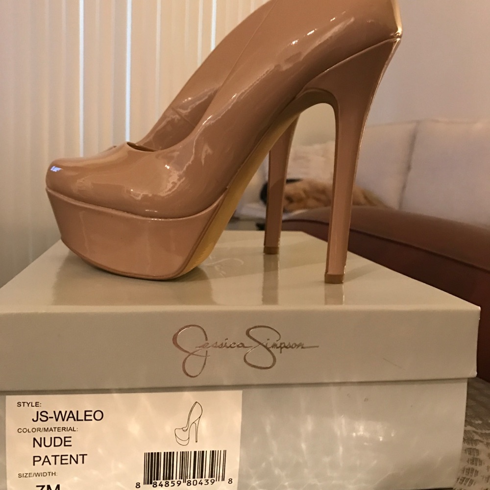 Jessica Simpson nude platform heels